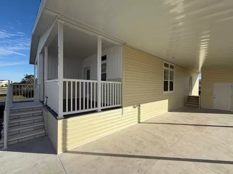 7711 Desoto Dr, Ellenton, FL 34222