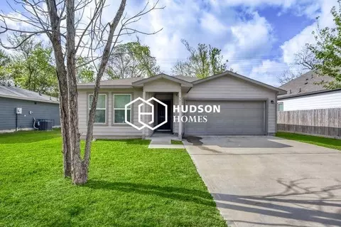 3810 Lynnfield St, Houston, TX 77016