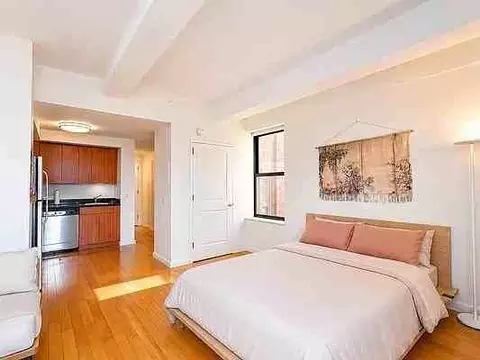 Undisclosed, New York, NY 10004