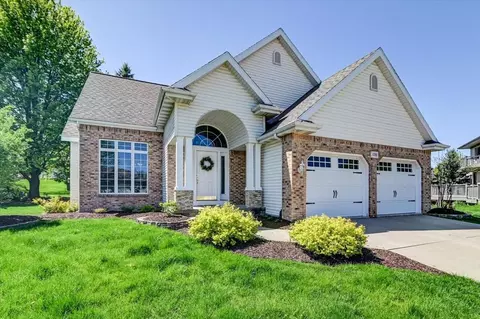 1703 Suwannee Cir, Waunakee, WI 53597