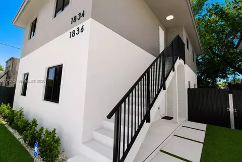1834 NW 63rd St #1834, Gladeview, FL 33147