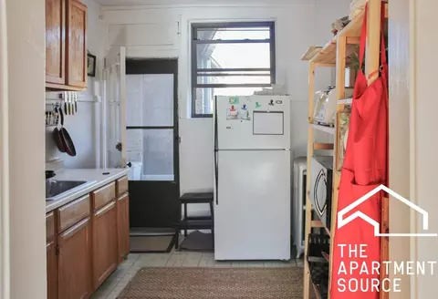 2606 W Gunnison St #3, Chicago, IL 60625