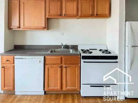 1829 W Foster Ave #3, Chicago, IL 60640