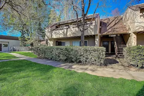 292 Tradewinds Dr #10, San Jose, CA 95123
