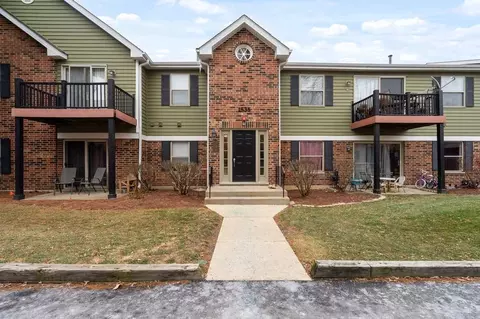 1535 Raymond Dr, Naperville, IL 60563
