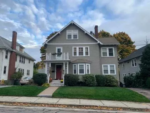 211 Common St #2, Watertown Town, MA 02472