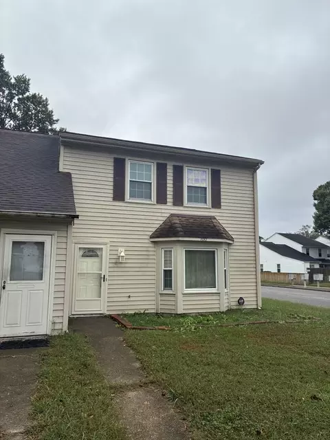 700 Crystal Springs Ct #2, Virginia Beach, VA 23462
