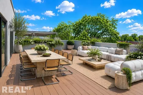 Undisclosed, Brooklyn, NY 11218