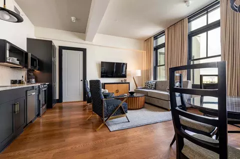 1011 Canal St #1513951P, New Orleans, LA 70112