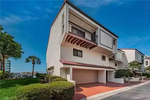 240 Windward Psge #401, Clearwater, FL 33767