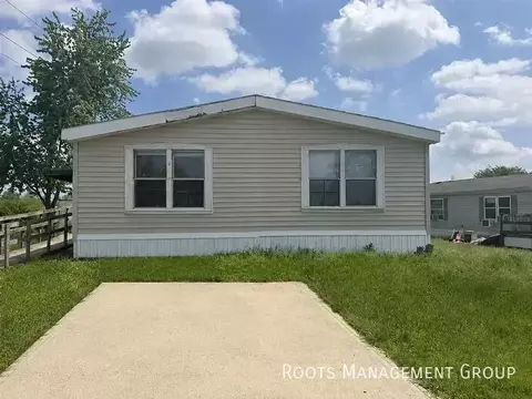 9904 Coburg Dr #9904C, Fort Wayne, IN 46825