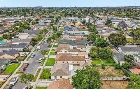 311 N Locust Ave, Compton, CA 90221