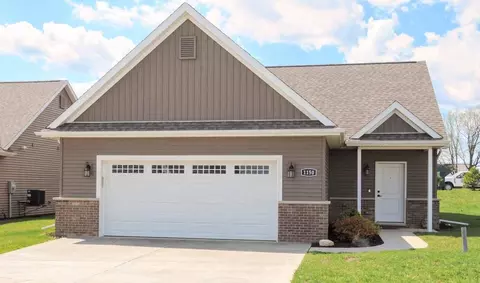 1853 Vision Ct, Mahomet, IL 61853