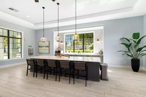 2658 Seychelles Cir, Naples, FL 34112