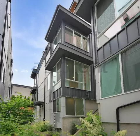 3416 15th Ave W #B, Seattle, WA 98119