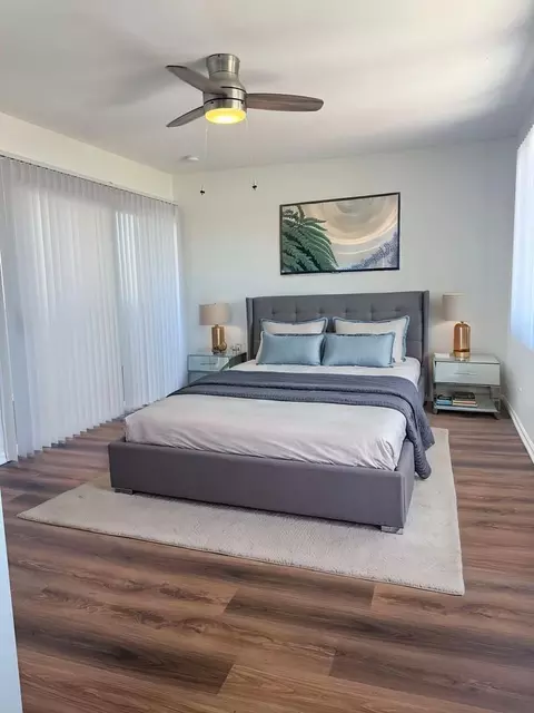 302 W Queen St #24, Inglewood, CA 90301