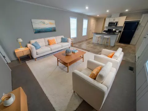 15868 Marentette Dr #339, Clinton Township, MI 48038