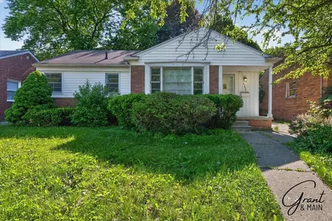 8254 W Parkway St, Detroit, MI 48239