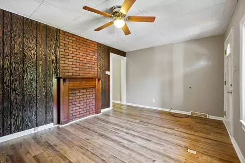1231 Adon St, Pittsburgh, PA 15204