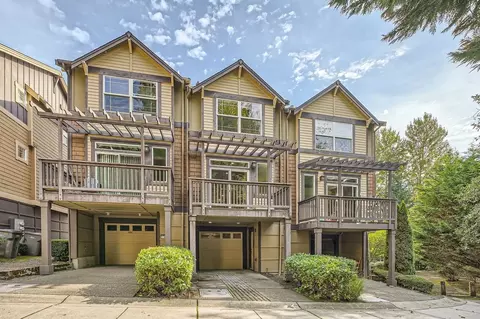 17827 NE 95th Ct, Redmond, WA 98052