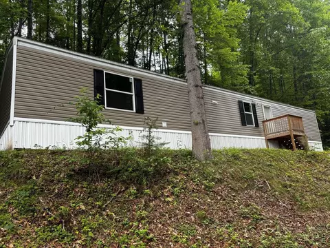 49 Crooked Fork Ln, Waynesville, NC 28785
