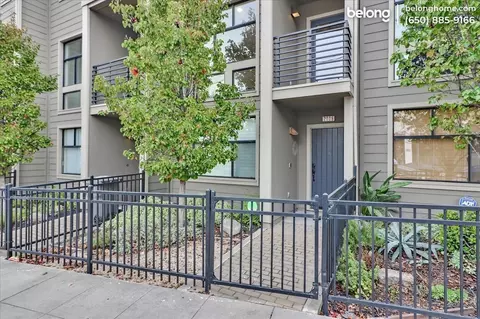 2006 Market St, Oakland, CA 94607