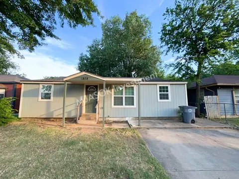 1808 NW Taft Ave, Lawton, OK 73507