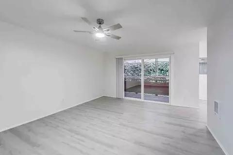 2820 Park Blvd #108, Oakland, CA 94610