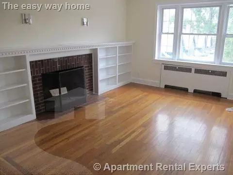 55 Langdon St #8, Cambridge, MA 02138