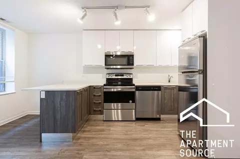 940 W Winona St #411, Chicago, IL 60640