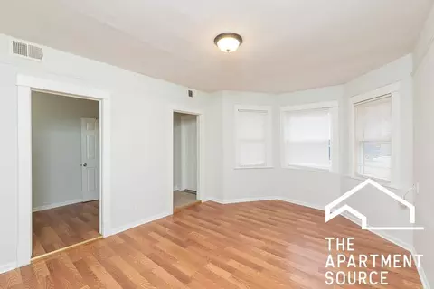 2026 N Kedvale Ave #G, Chicago, IL 60639