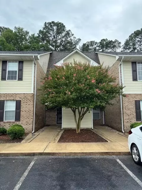 2928 Mulberry Ln #2928E, Greenville, NC 27858