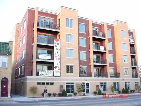 8000 Kilpatrick Ave #2A, Skokie, IL 60076