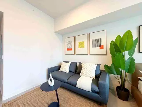 121 NE 5th St #1524604P, Miami, FL 33132