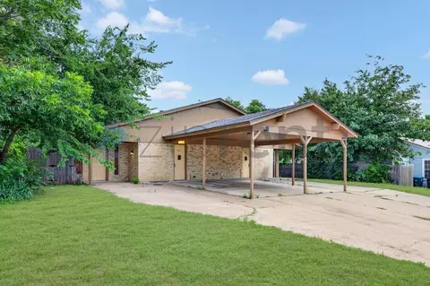5020 Donnelly Ave, Fort Worth, TX 76107