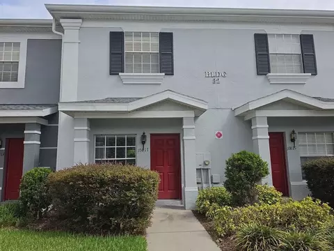 10817 Savannah Wood Dr, Orlando, FL 32832