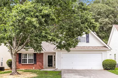 225 Lassiter Dr, Covington, GA 30016
