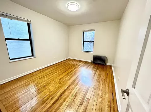 35-05 94th St #1H, New York, NY 11372