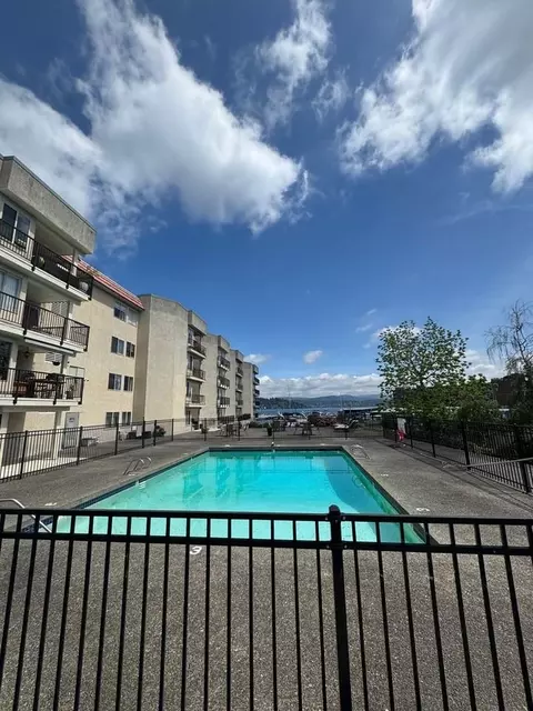 9030 Seward Park Ave S #203, Seattle, WA 98118