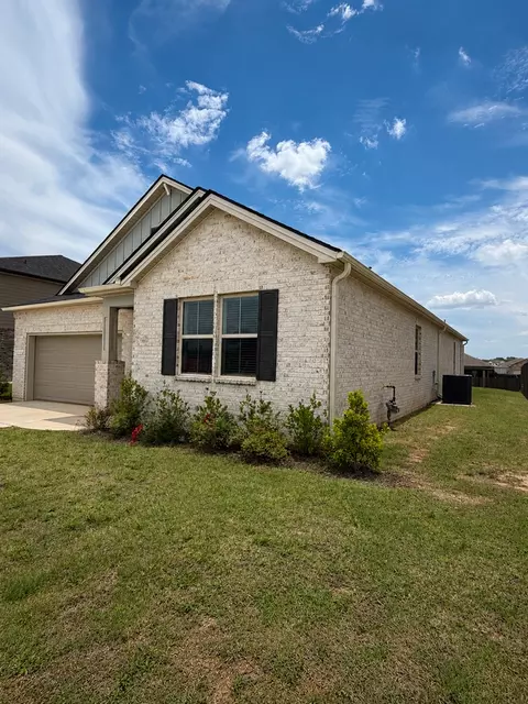 334 Mistfield St, Huntsville, AL 35811