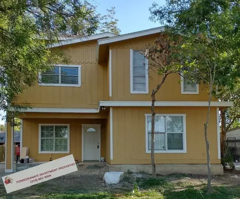 614 Barberry St #101, San Antonio, TX 78221