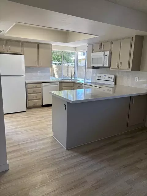5001 W Carol Ave #NA, Glendale, AZ 85302