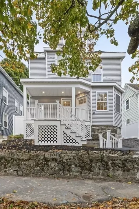157 Boston St #1, Salem, MA 01970