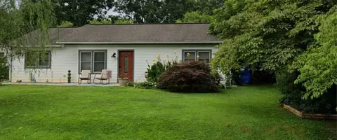 6 Ashwood Dr, Asheville, NC 28803