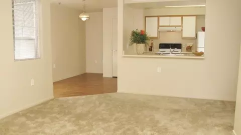 2101 Zurlo Way, Sacramento, CA 95835