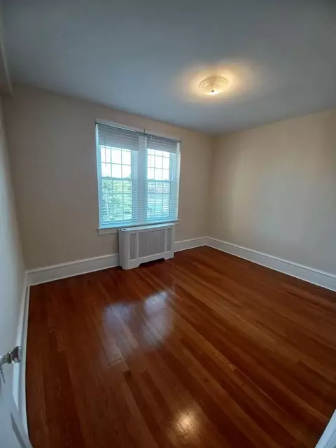 2 Linden Ave, Haddonfield, NJ 08033 photo 2