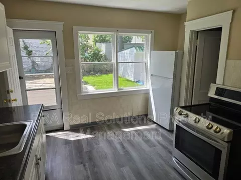 2609 Hood Ave, Cleveland, OH 44109