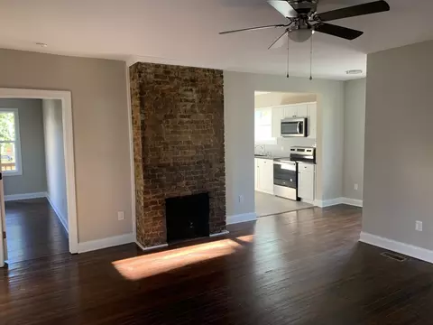 811 N 33rd St #A, Richmond, VA 23223