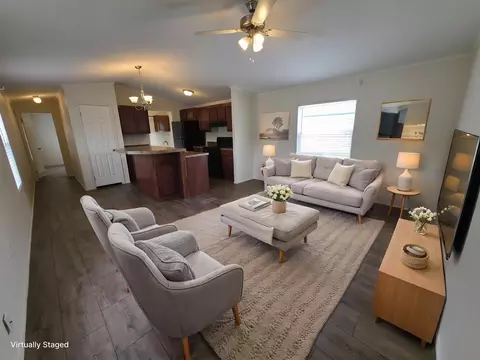 1412 W Harbour Blvd #152, Lincoln, NE 68522