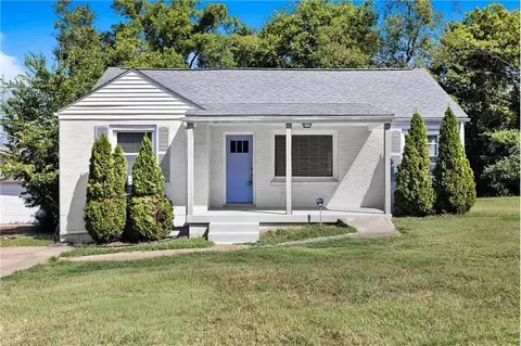613 Youngs Ln, Nashville, TN 37207